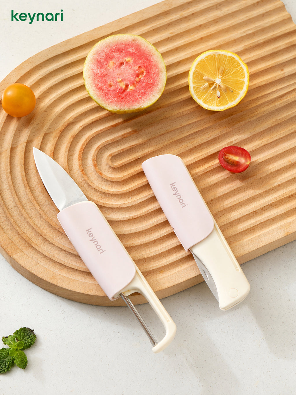 2-in-1 Portable Folding Fruit Peeler