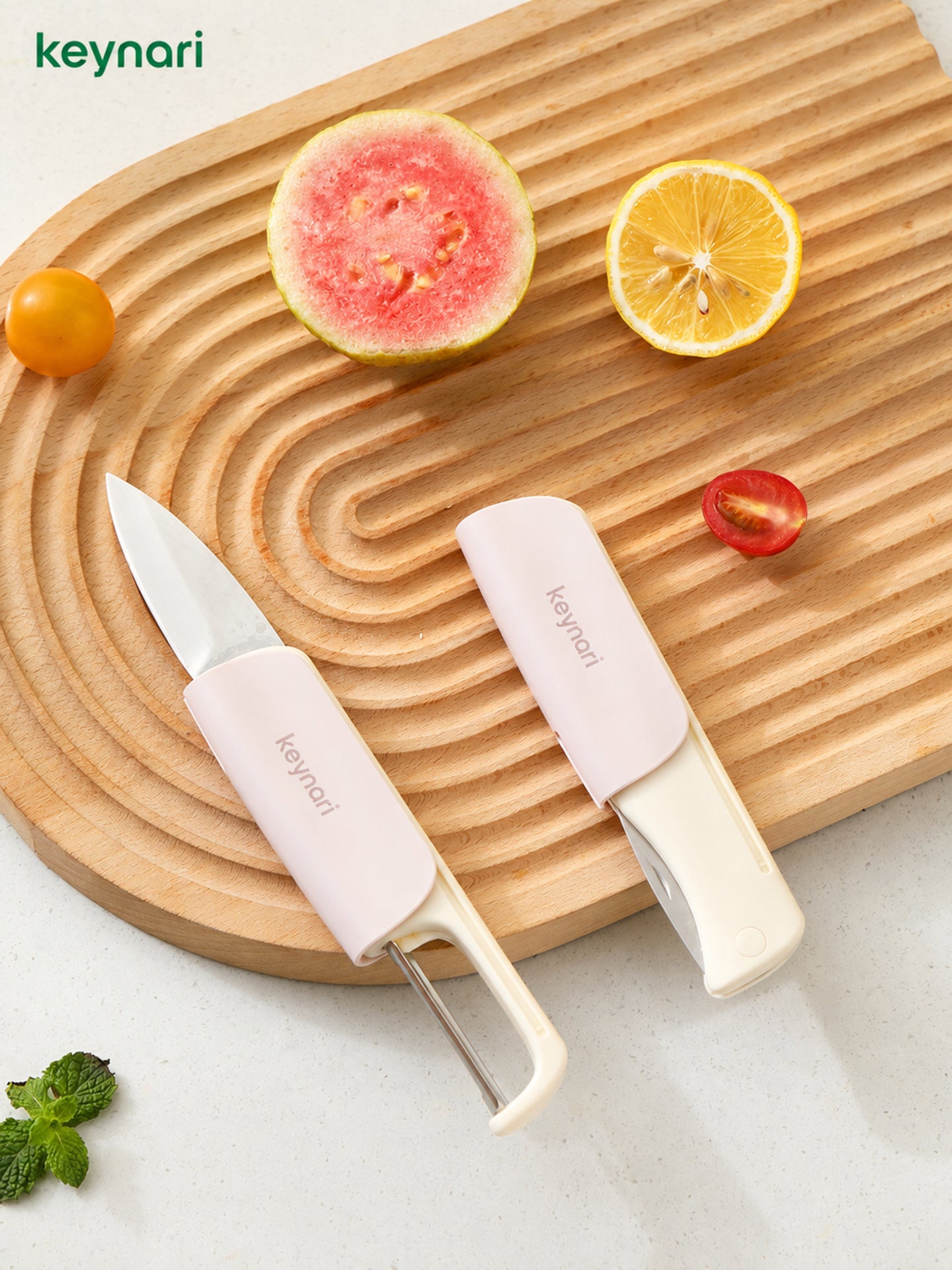 2-in-1 Portable Folding Fruit Peeler