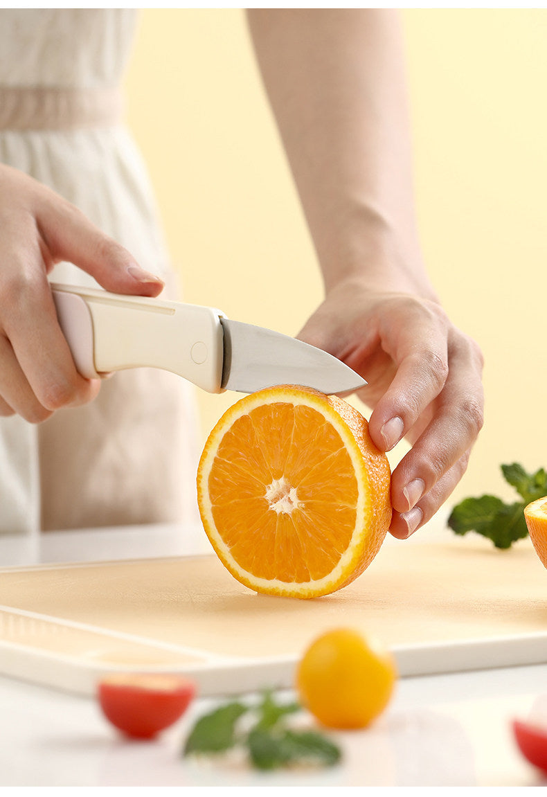 2-in-1 Portable Folding Fruit Peeler